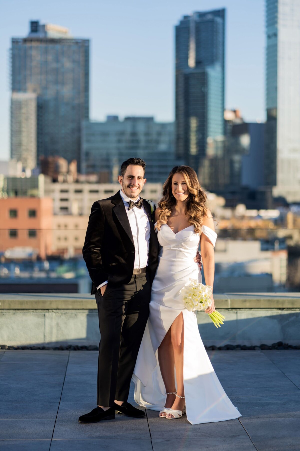 emma-cleary-new-york-nyc-wedding-photographer-videographer-venue-the-bordone-lic-3