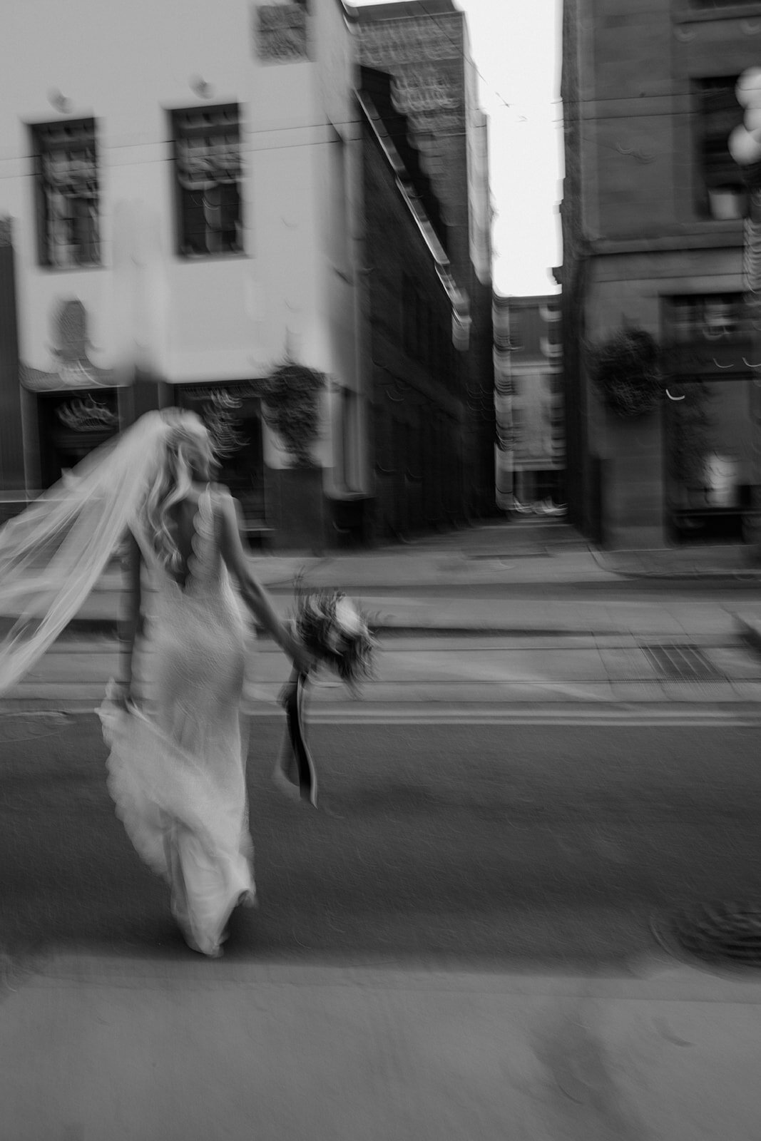 Erin+Taylor.Married.TonieChristinePhotography-361_websize