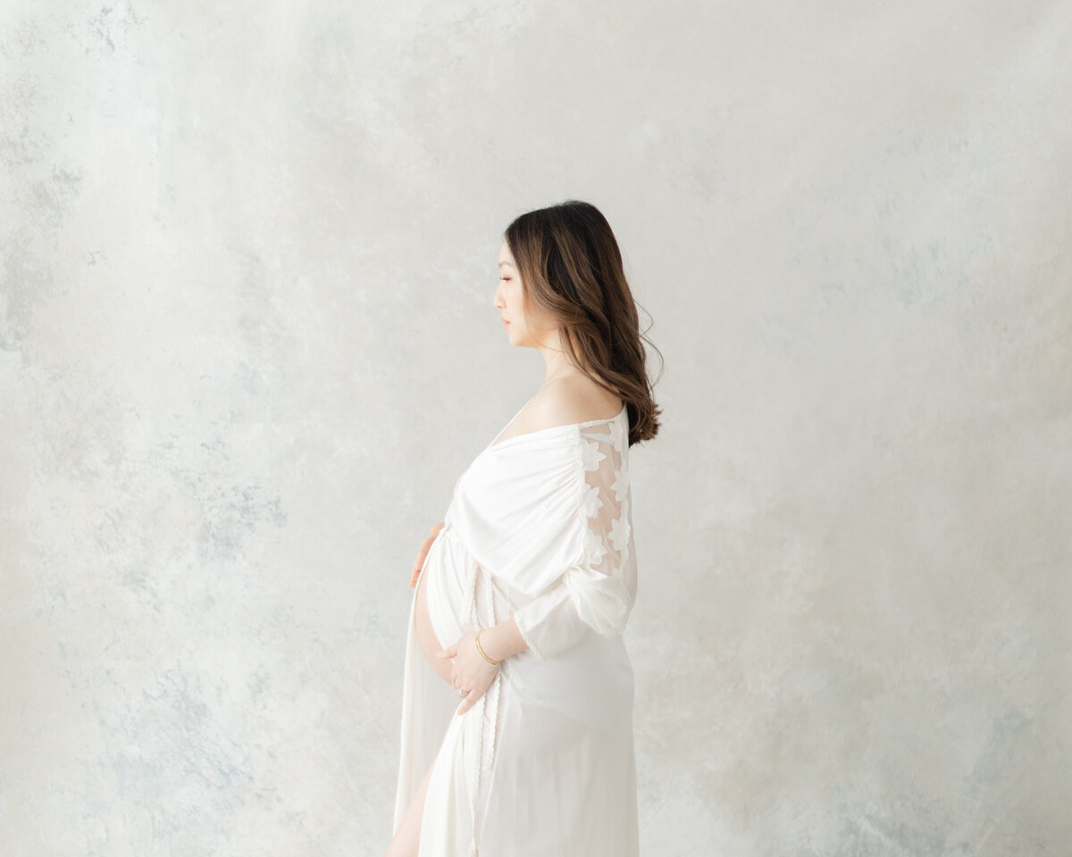 Maternity portrait session at Philadelphia photography studio - 4