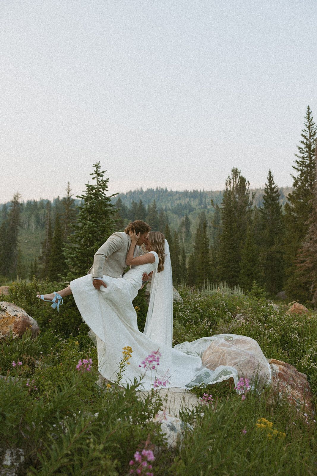 utah-wedding-photographer-tony-grove-elopement-documentary-photography-tanya-davids-photo-103