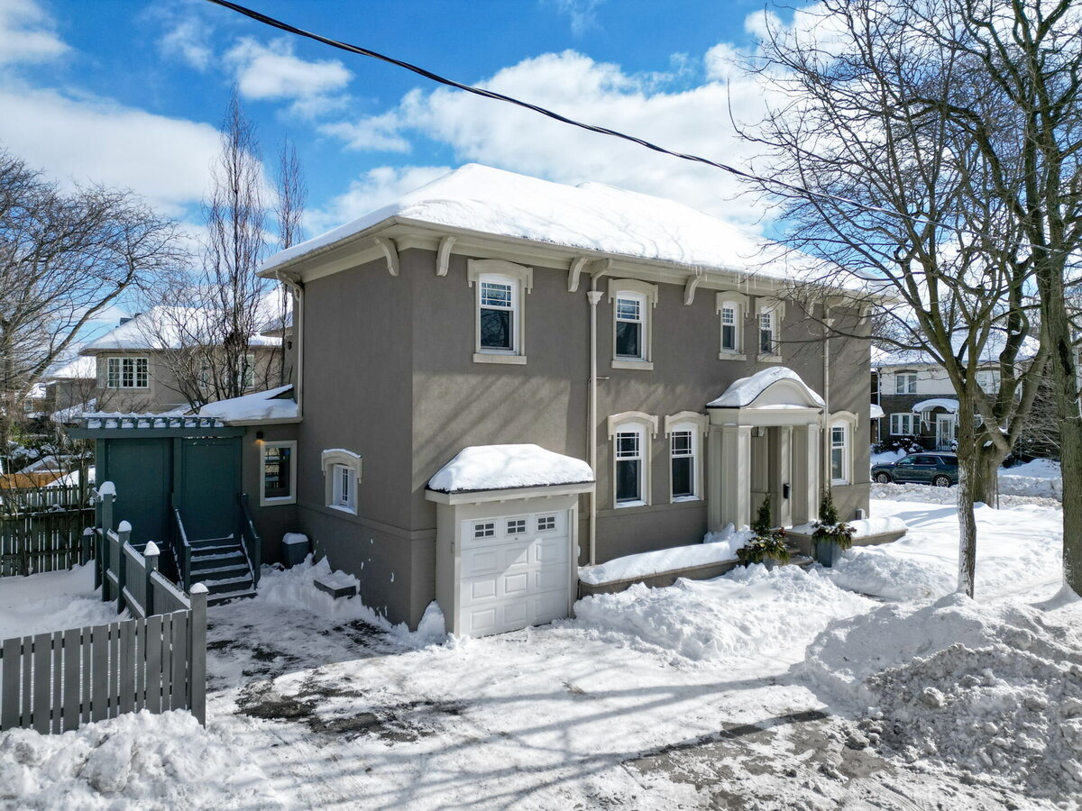 7-web-or-mls-1_007_Exterior Front