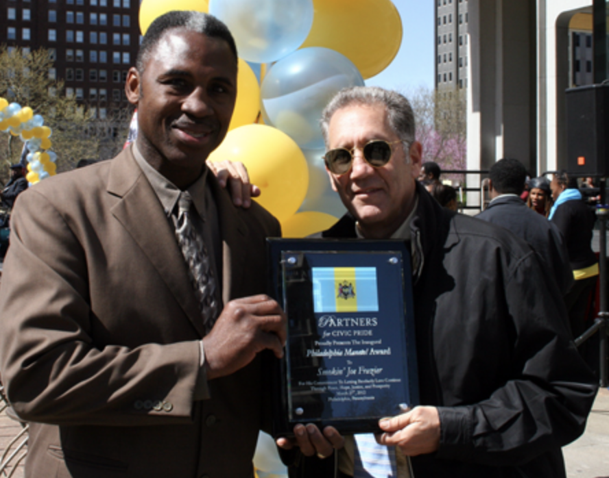 Marvis Frazier accepts on belf of father Joe Frazier