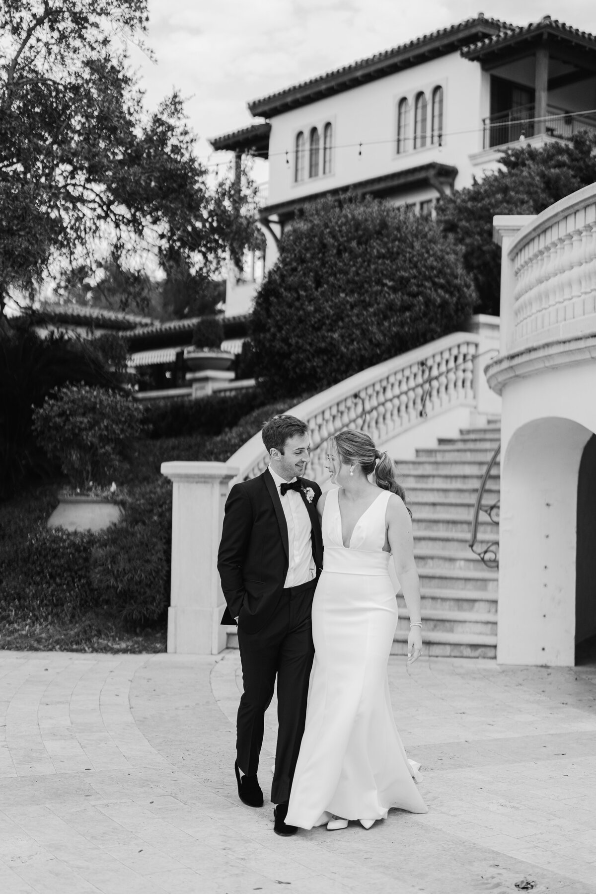 Kristen Weaver Photography Orlando Florida Destination Photographer Worldwide Wedding Editorial Fashion Inspired Clean Film Digital KWP Soft Classic 0925