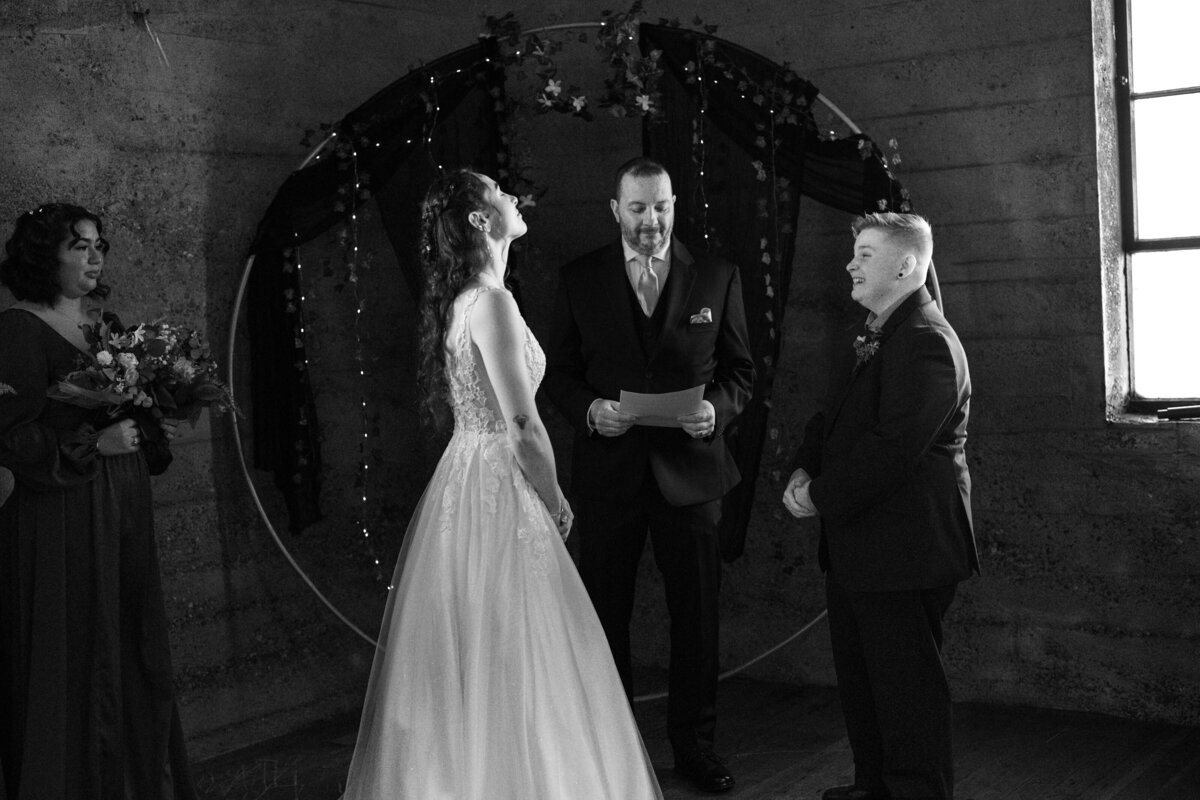 Seattle and Tacoma wedding photographer  lbentleyphoto 83