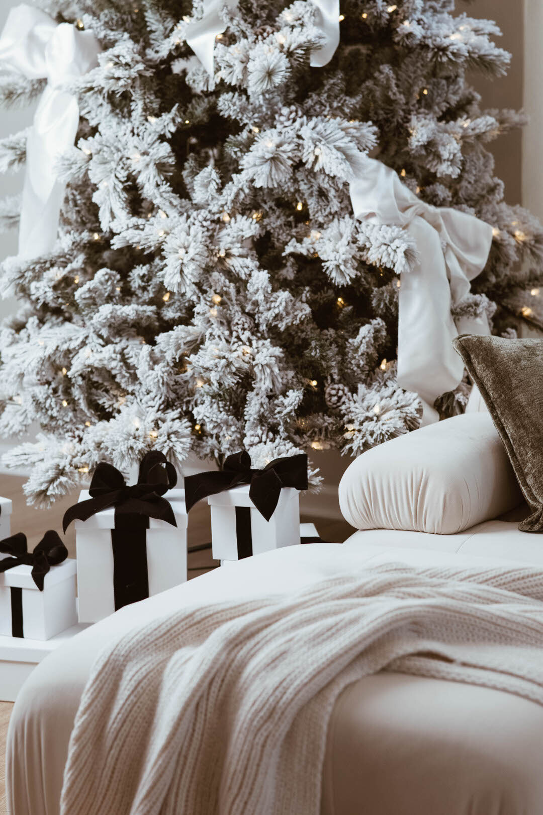 HolidayNew-22