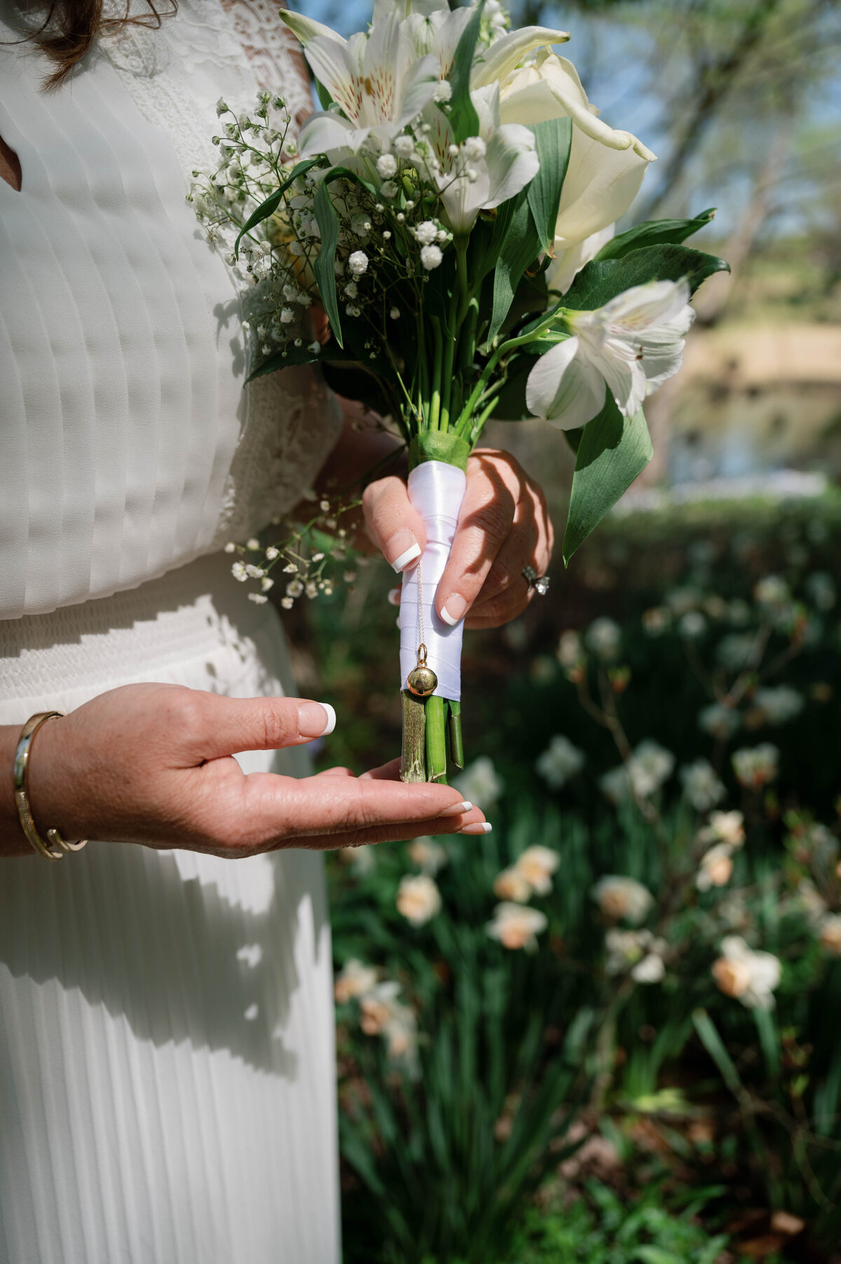 LAURIE+MIKE-276