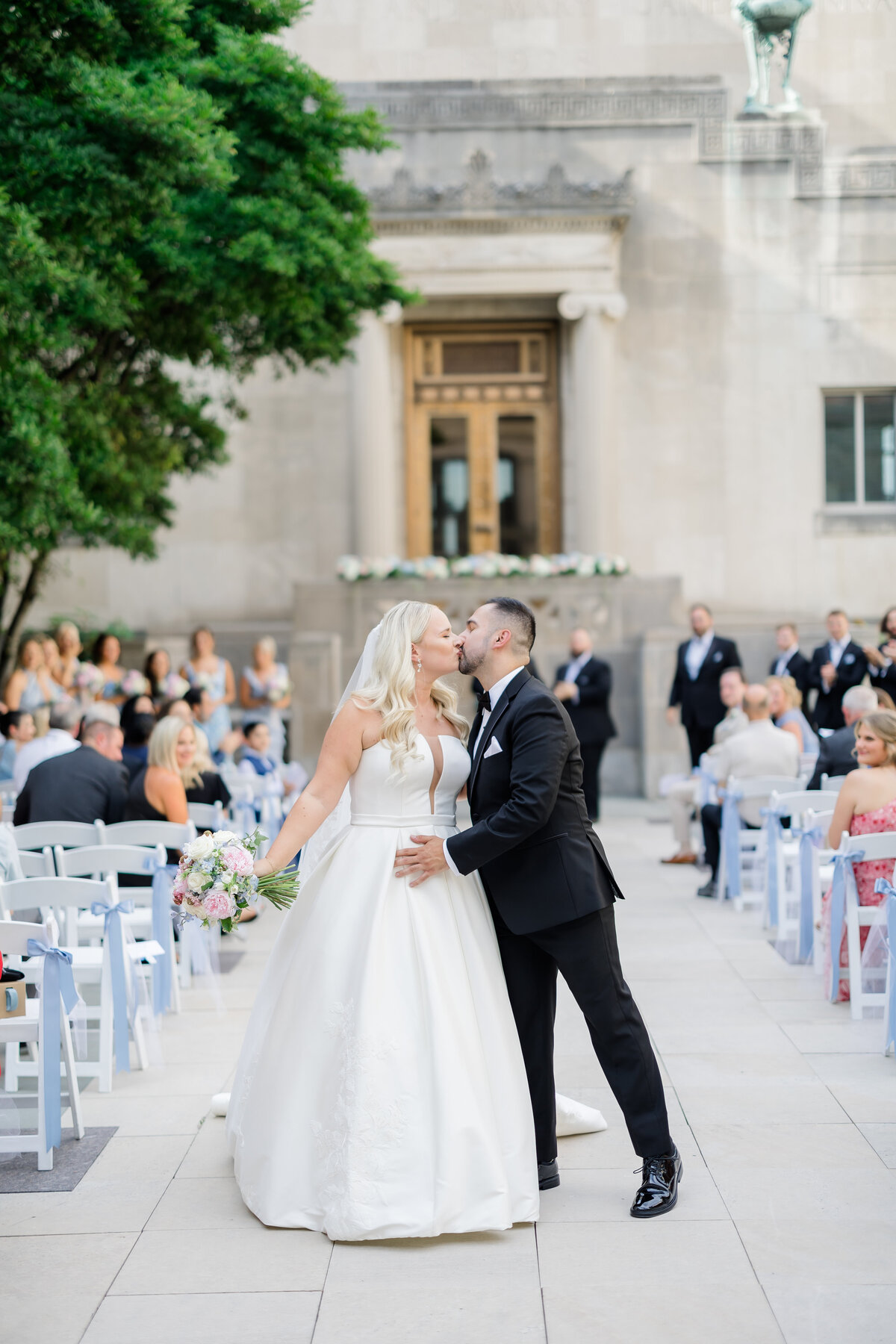 kasia-sickau-photography-cincinnati-ohio-wedding-photographer-caitlyn-mohammed-cincinnati-art-museum-wedding42