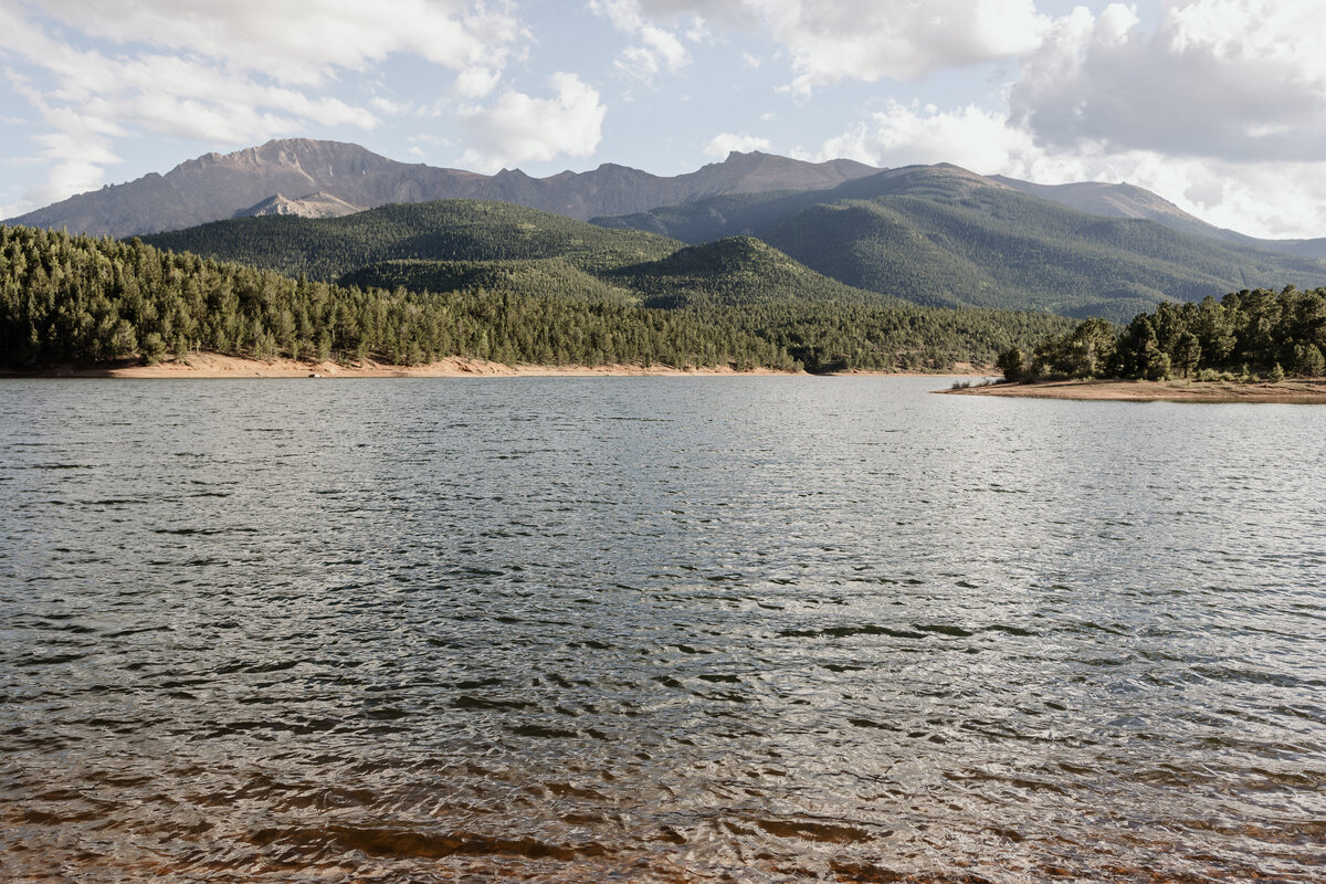 Pikes Peak Elopement Photographer - Jenn and Kyle