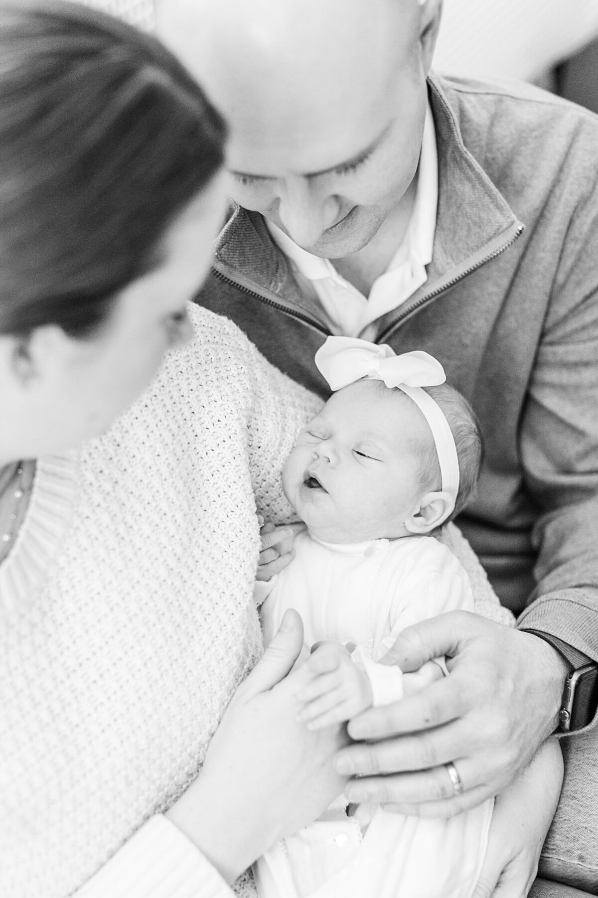 Newborn- Lifestyle-Photographer-WV-Wedding_0024