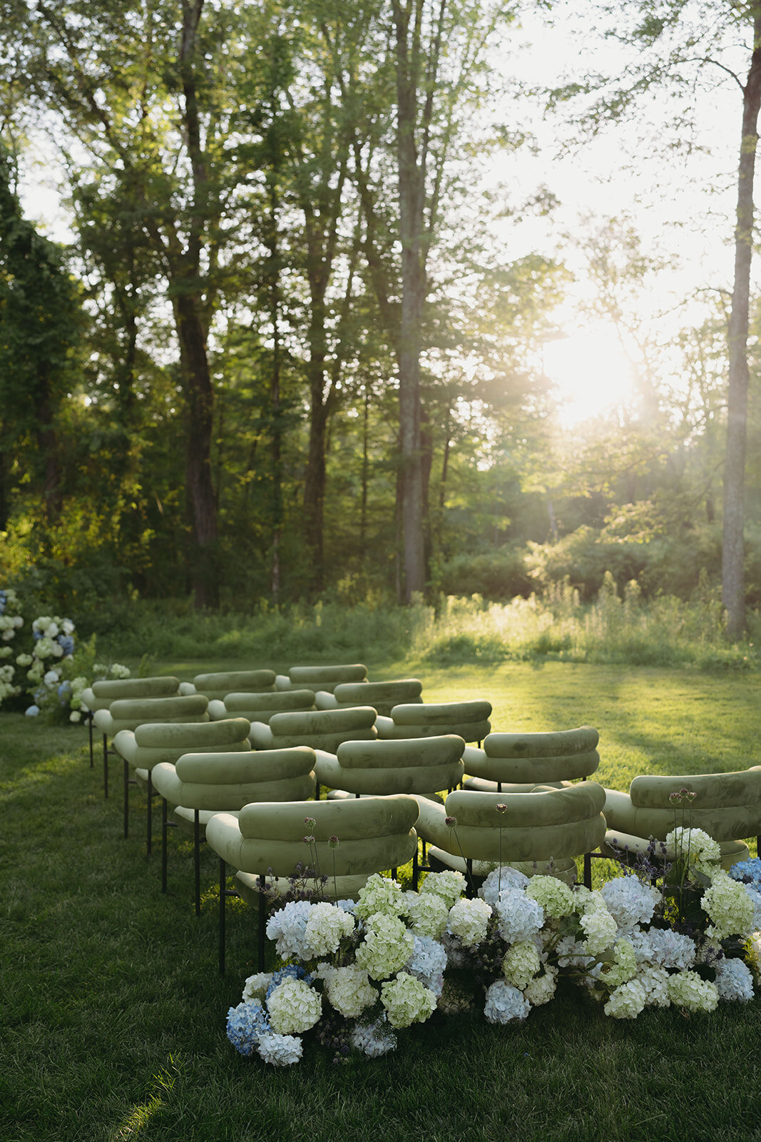 green-summer-wedding-details-at-willow-hill-ct