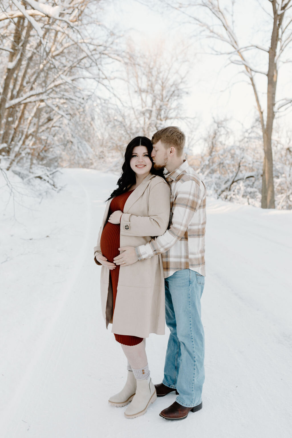 christina_ney_photography_wedding_engagement_lifestyle_photographer_dubuque_iowa_wedding_planning_assistance_adventurous_bold_laidback Family Photography20