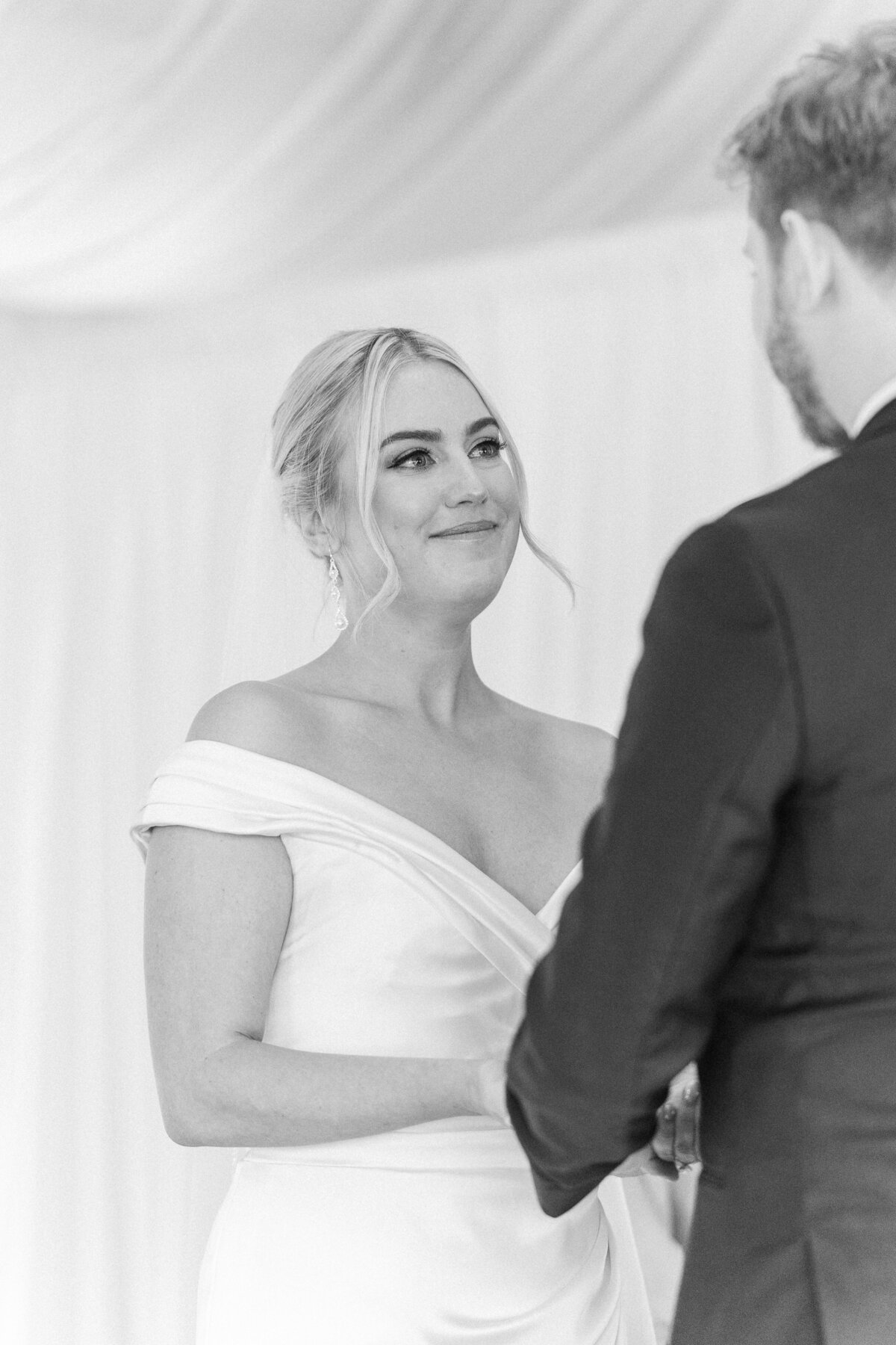 Wellshire Denver Colorado Classic Winter Wedding Elena Spraguer Photography 0089