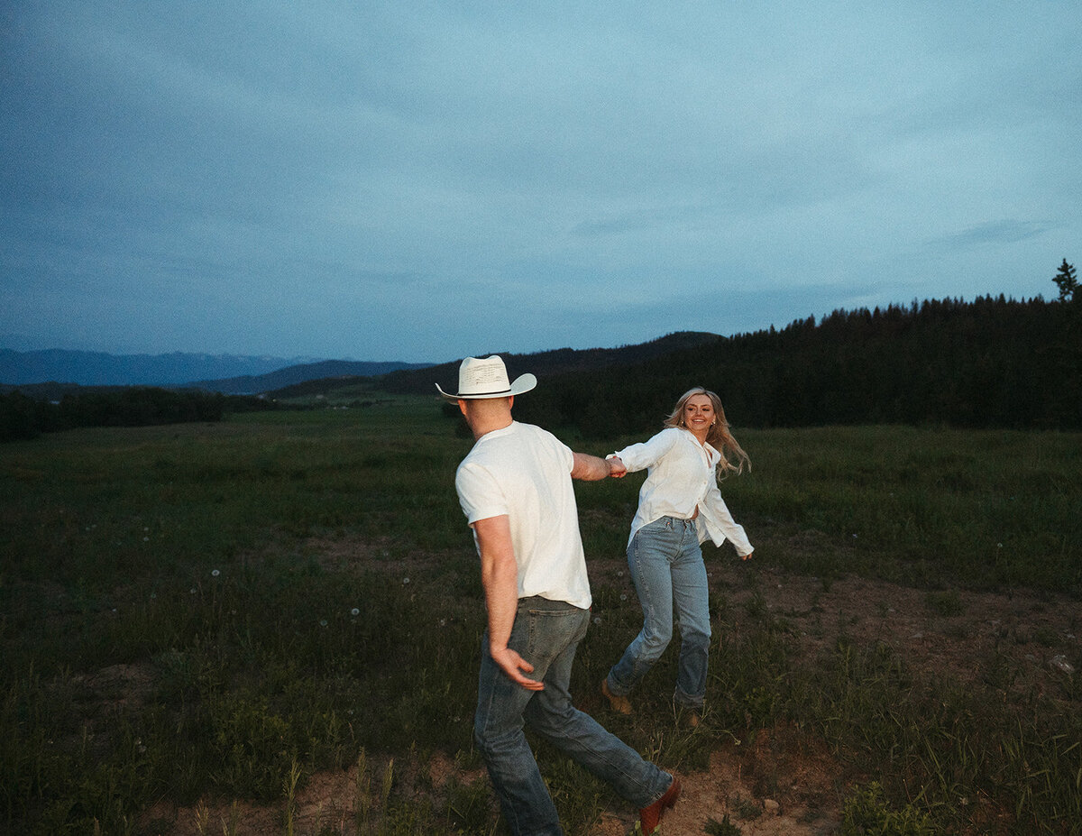 presley-gray-nighttime-western-montana-engagement9744