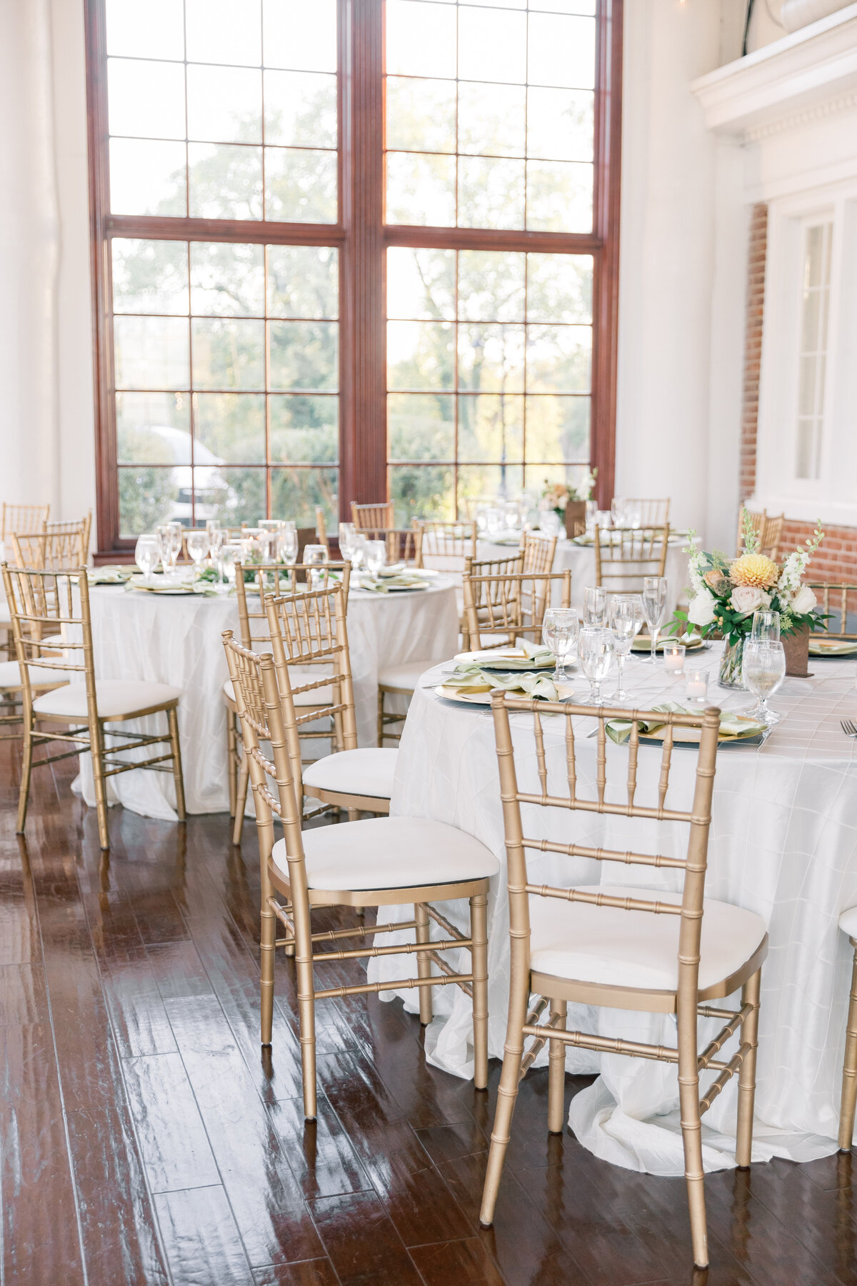 Reception Raspberry Plains Manor Katie Fri Photography