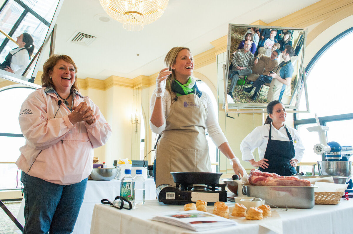 EatDrinkRI_GrandTasting_04-26-2014_staceydoylephoto-265