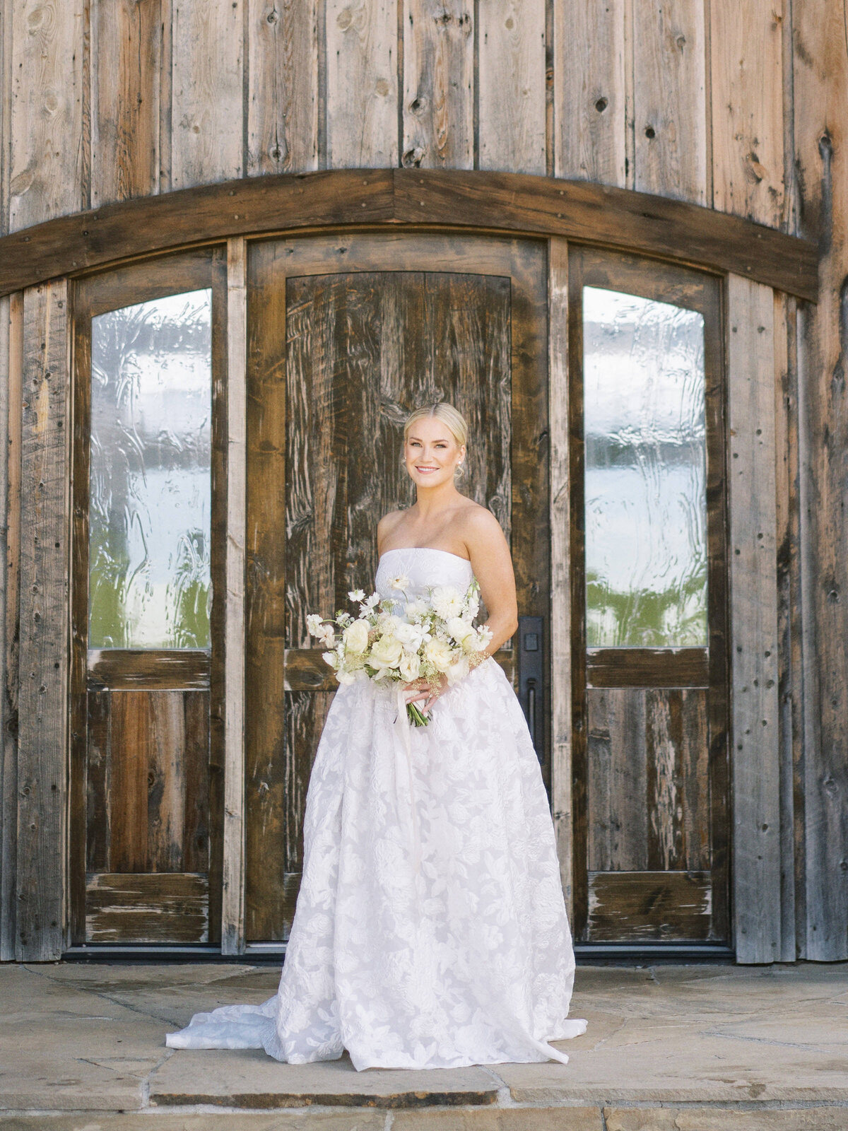 favorites-ennis-mt-wedding-madison-valley-planned-by-elysian-events-71