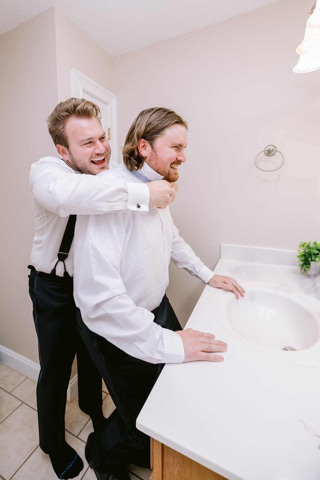 Zaversnik-Wedding-Sneaks-Peeks-0005