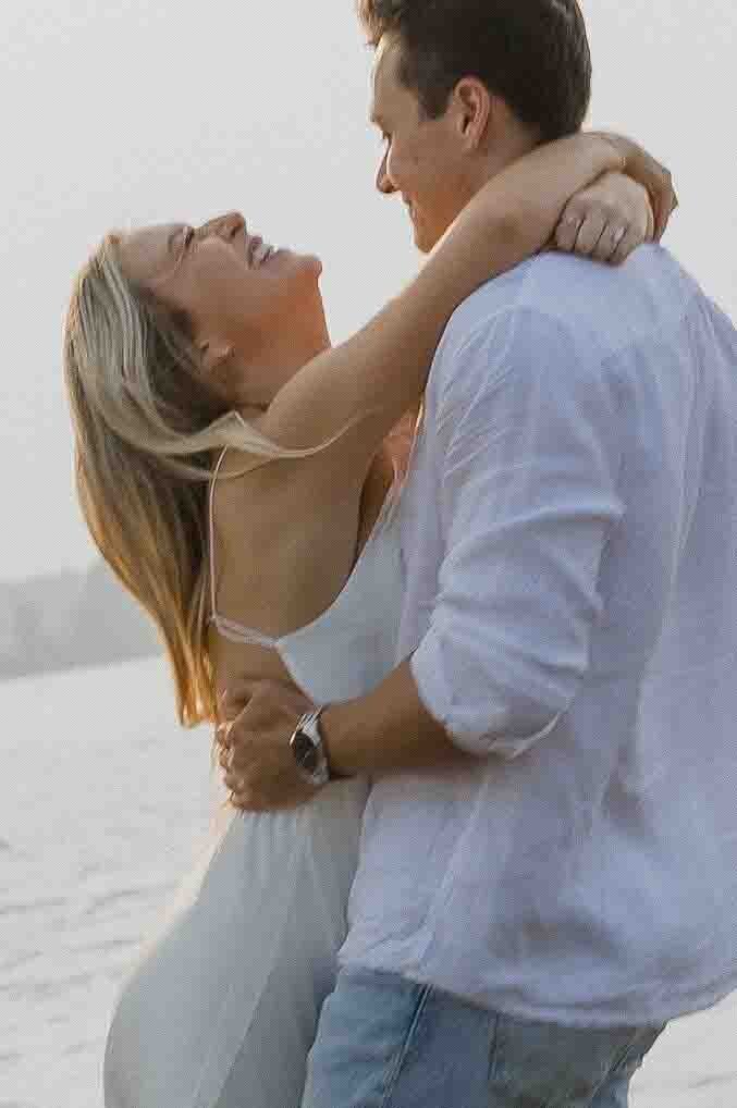 Petrie Islands Beach Engagement Photos Ottawa -  Sonia V Photography