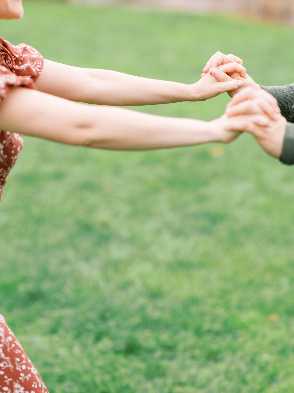 anne-troxel-pittsburgh-wedding-photography-mellon-park-engagement-photos-lgbtq-light-and-airy-34