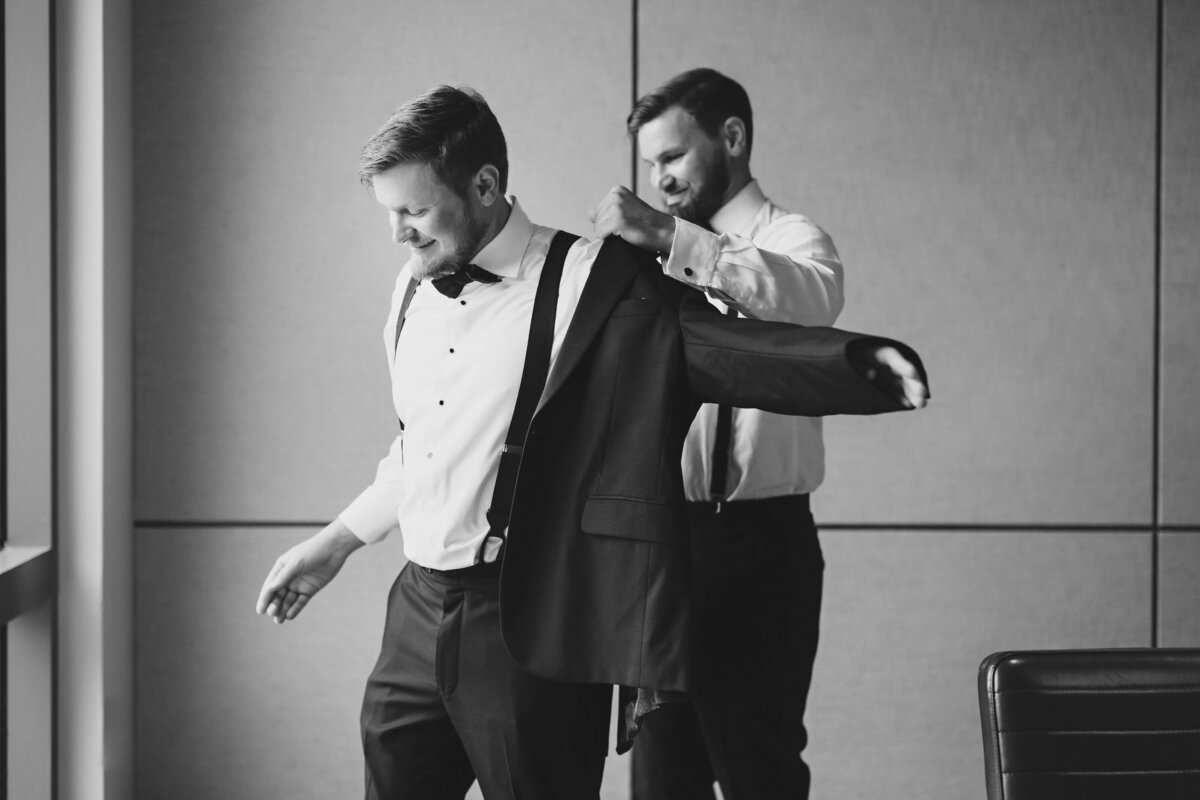 groom getting ready at Four Seasons Austin