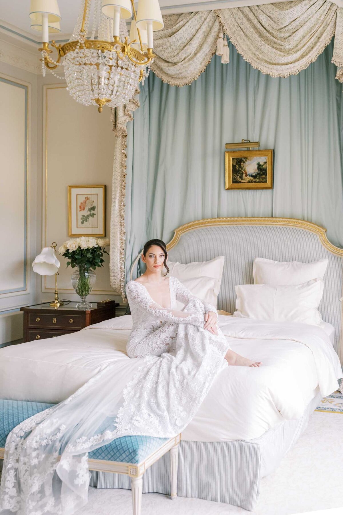 Ritz-Paris-Wedding-Photographer-France-Film-Photographer-Luxury-Photos-Molly-Carr-Photography-35