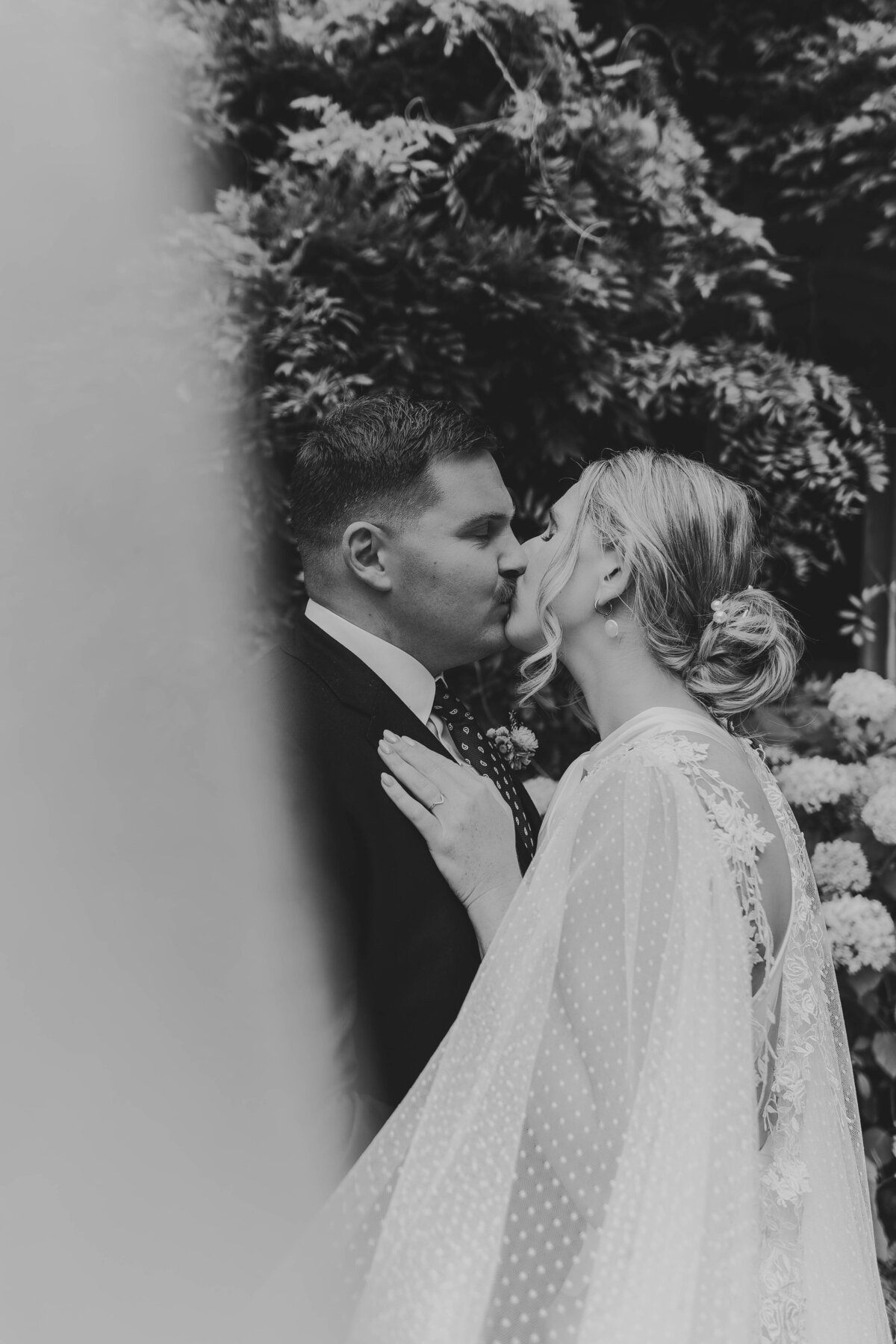 CoCo Jones Photography_Oxfordshire Wedding Photographer_Ellie & Nick Preview-60