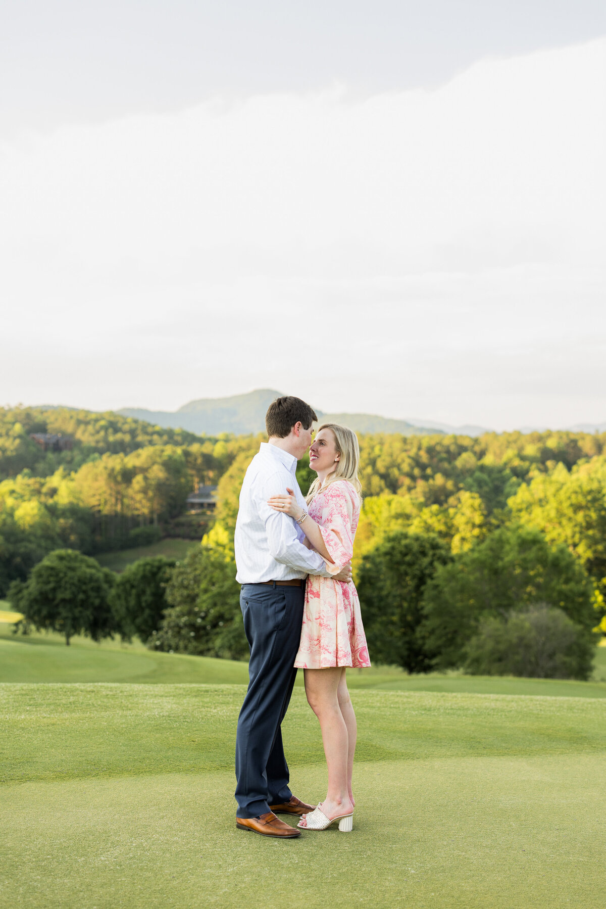 TheReserveatLakeKeoweegagementSession-KendraMartinPhotography-03
