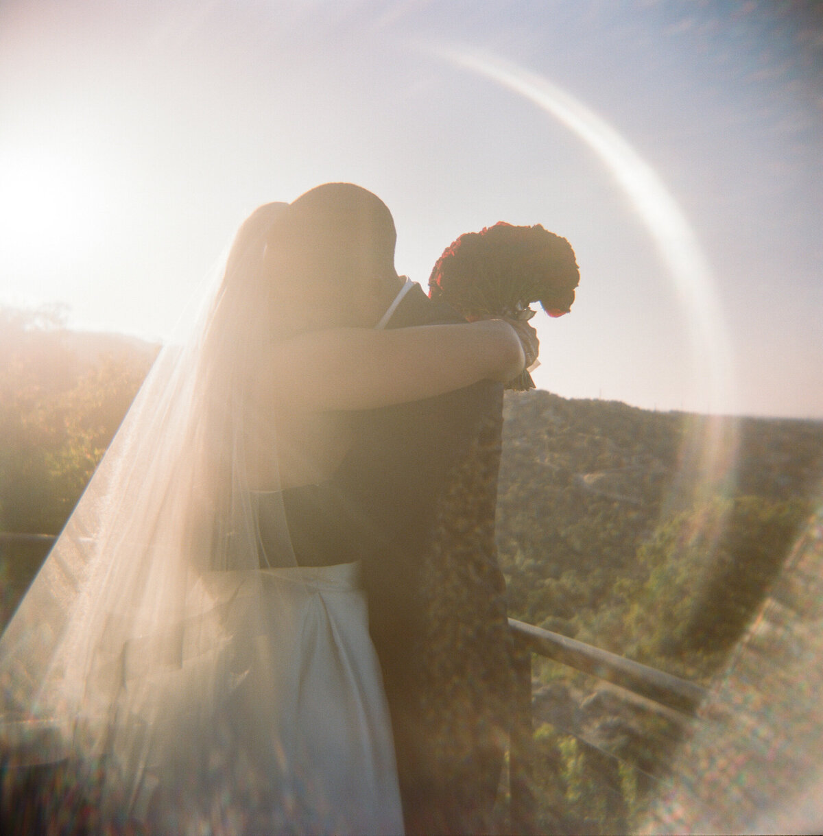 Real-Genuine-Wedding-Moments-Lance-Nicoll-100