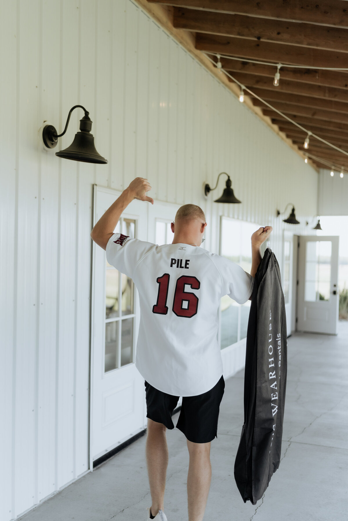 pile-wedding-74