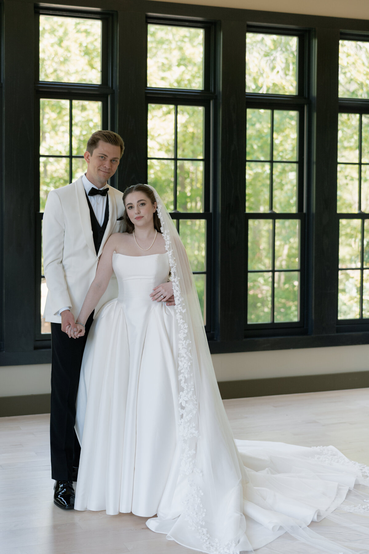 Grace & Ardor Co. East Coast Wedding Engagement Photography Pennsylvania New York City New Jersey Timeless Bold Art Direction Editorial Erin McGeever Lake House Inn-45