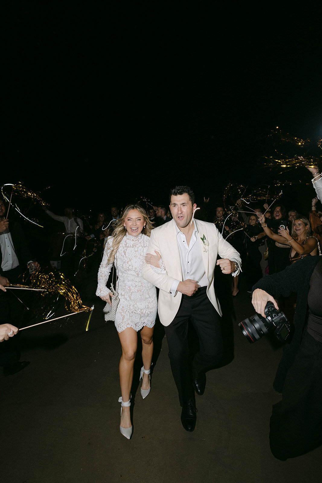 moses-english-barn-kansas-city-wedding-kayxbee-1290