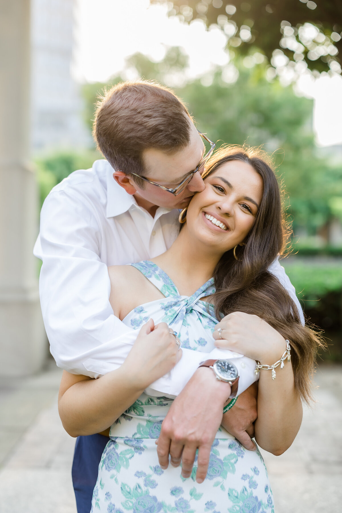 kasia-sickau-photography-cincinnati-wedding-photographer-liz-andrew-engagement-session-over-the-rhine123