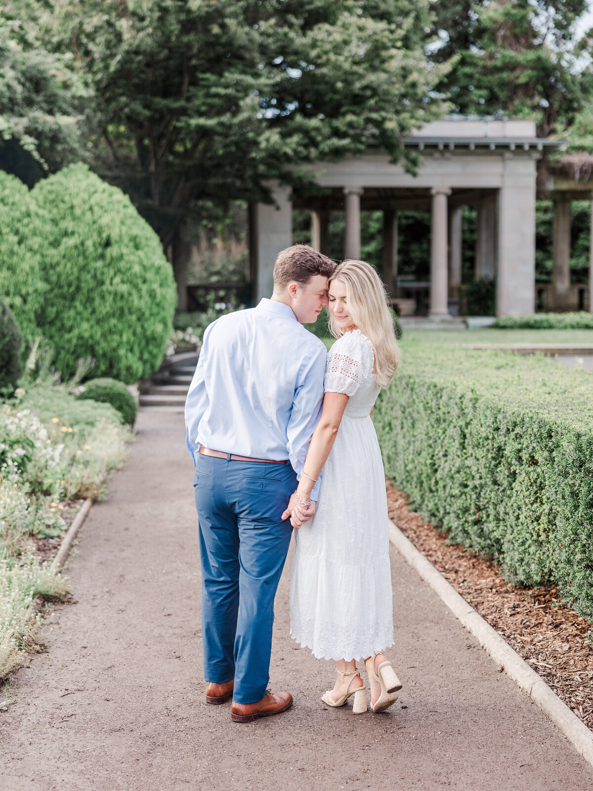 christine-antonio-engagement-session-eolia-mansion-harkness-park-waterford-ct-79