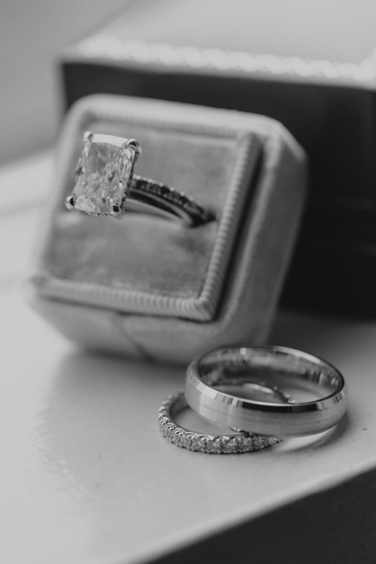 Faye-Fern-Creative-MariaBLung-Meg-Brandon-New-York-Athletic-Club-St-Patricks-Cathedral-Wedding-Details-15