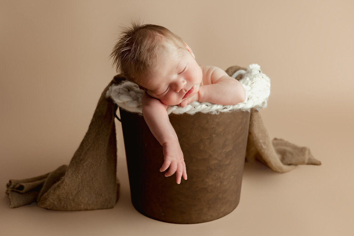 york-studio-newborn-photographer-11