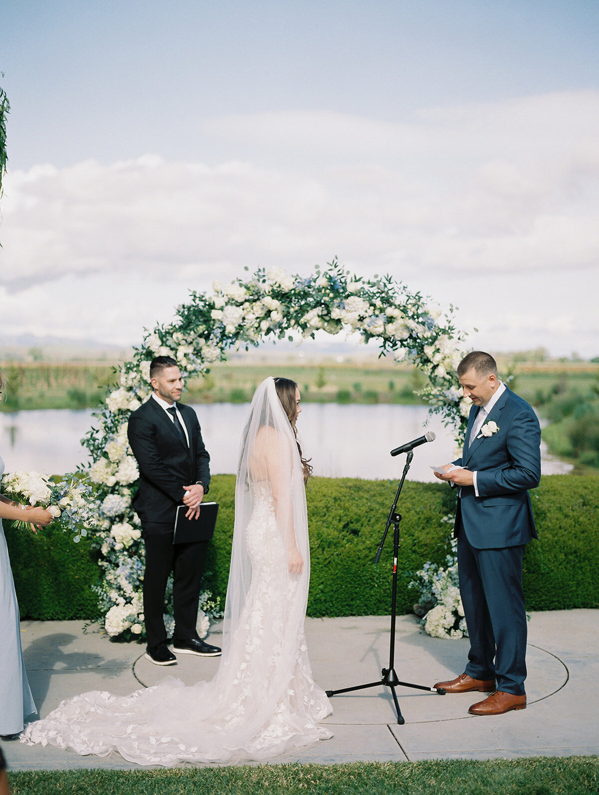 Luxury-Wedding-The-Barn-at-Harrow-Cellars-Sonoma-CA127