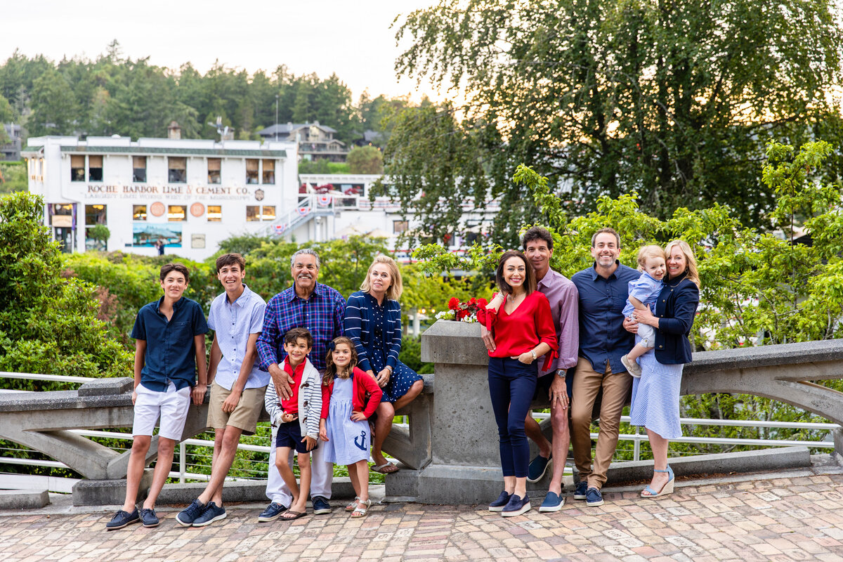 Roche-Harbor-Resort-family-and-engagement-photography-32