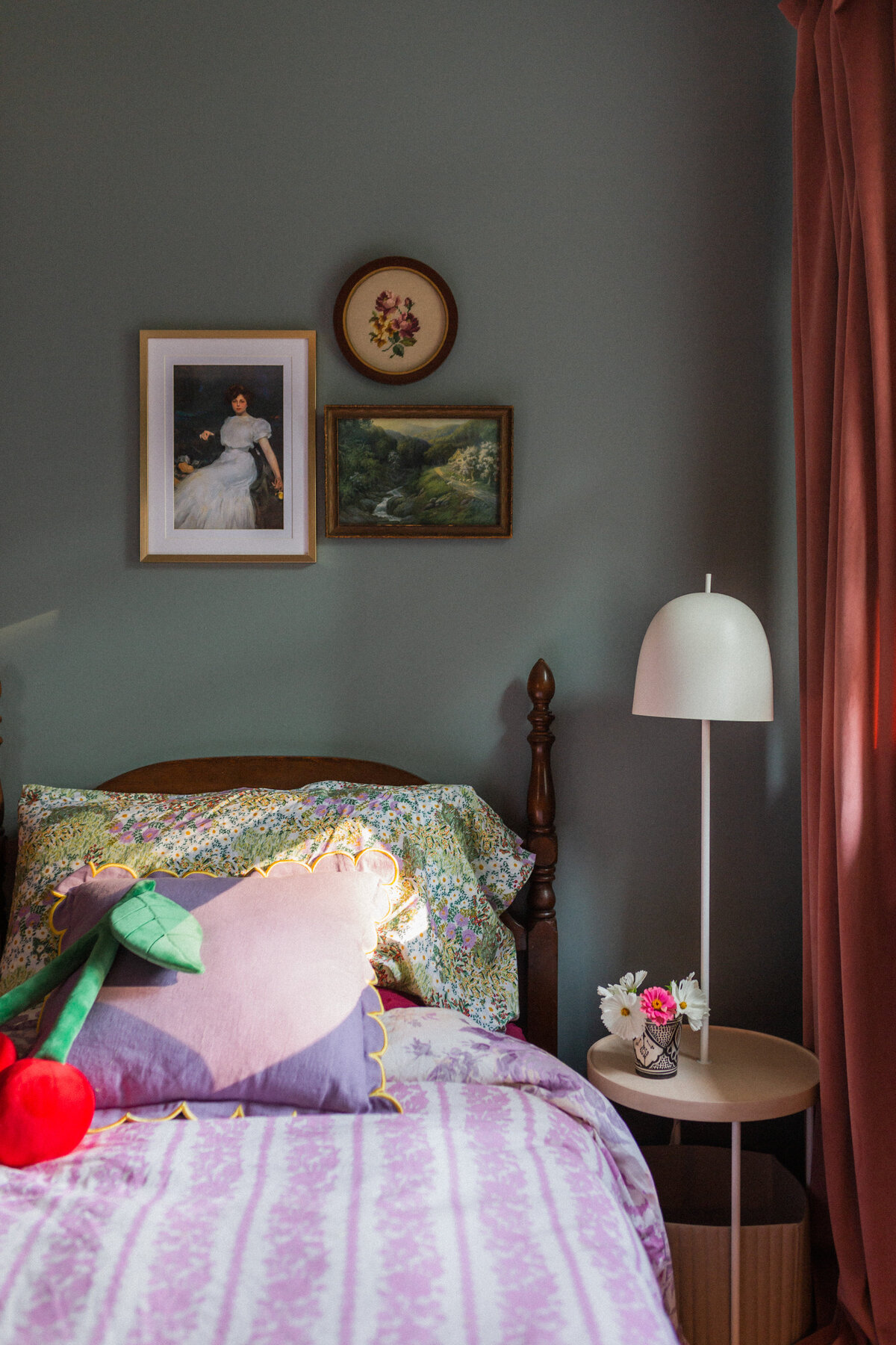 JulesBedroom_WeeThreeSparrows-3