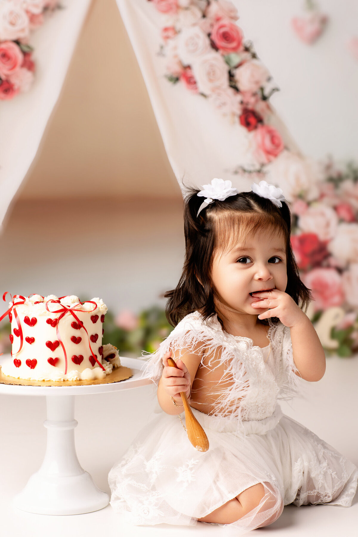 NWA cake smash photographer, milestone portrait session, baby birthday photoshoot Northwest Arkansas, best cake smash photography near me Fayetteville AR