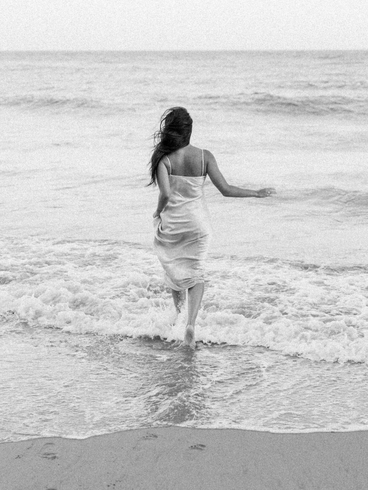 malibu beach engagement photos