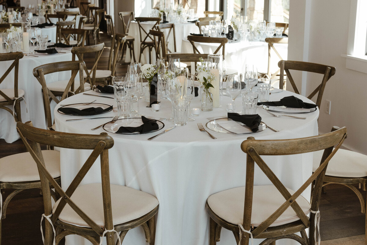 karly-alex-wedding-details-34