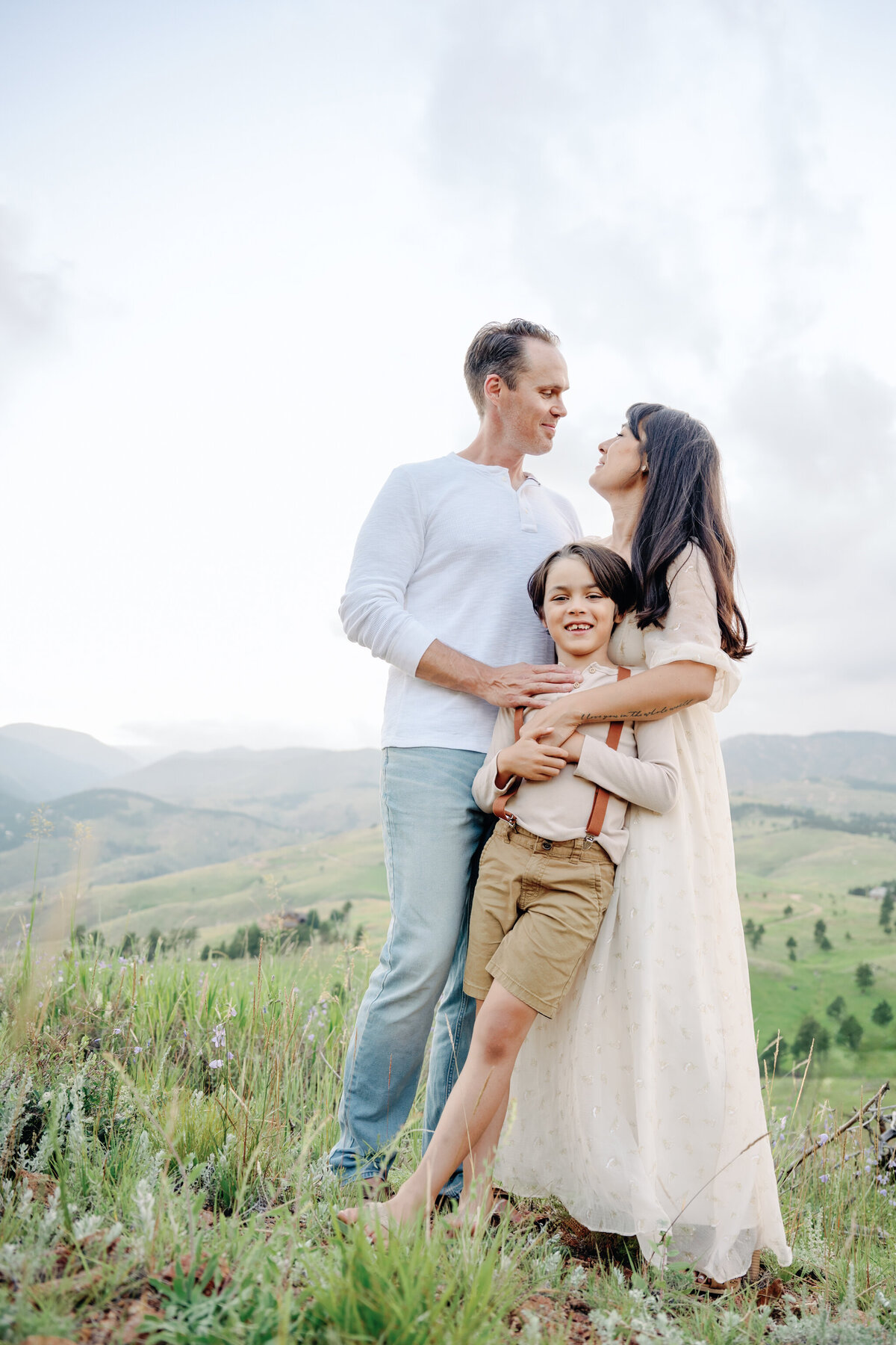 Boulder-Colorado-Family-Photographer-Olive-and-Aster-The-Santalas-2023-26