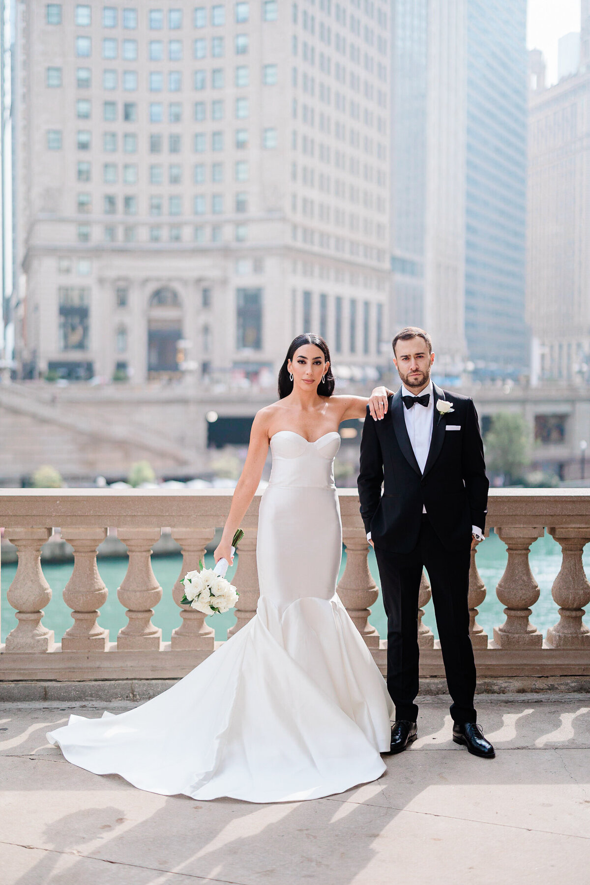 bride and groom portraits chicago