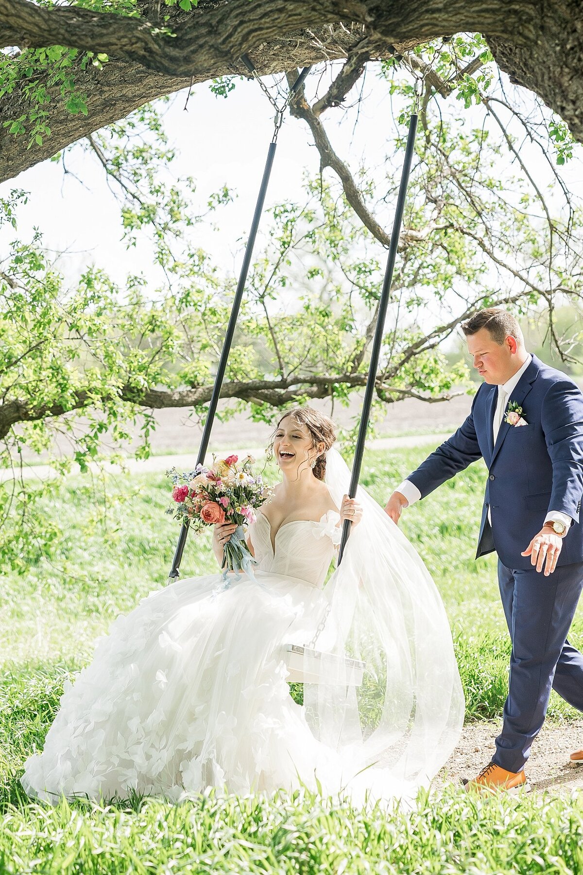 Pines White Venue ND Wedding Photos