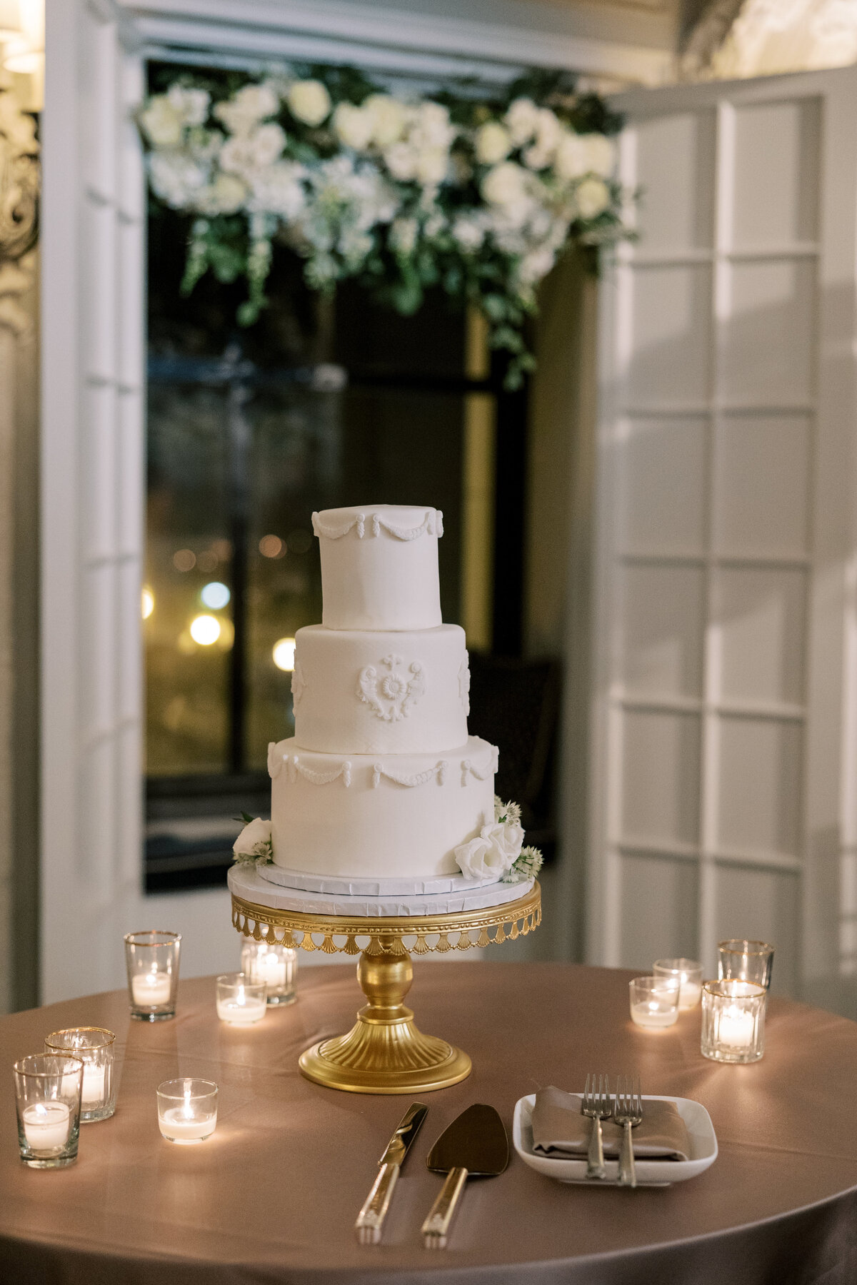 100-Blackstone-Hotel-Wedding