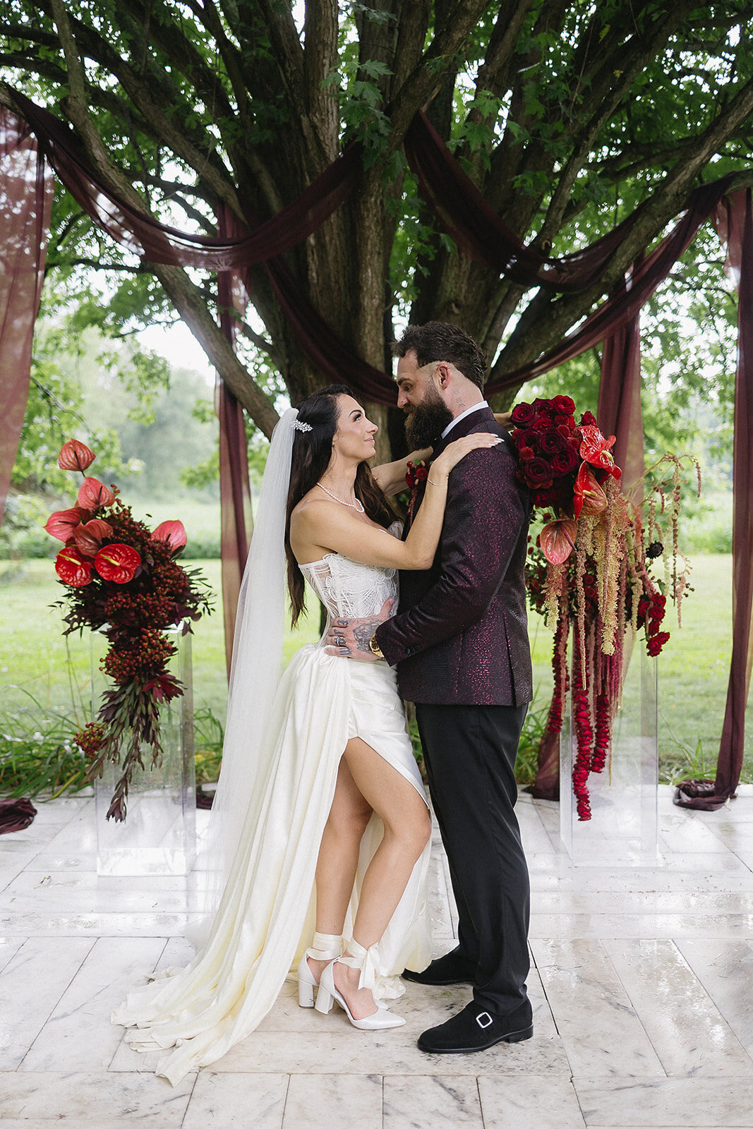 bride-groom-portaits-at-altar-kalamazoo-1