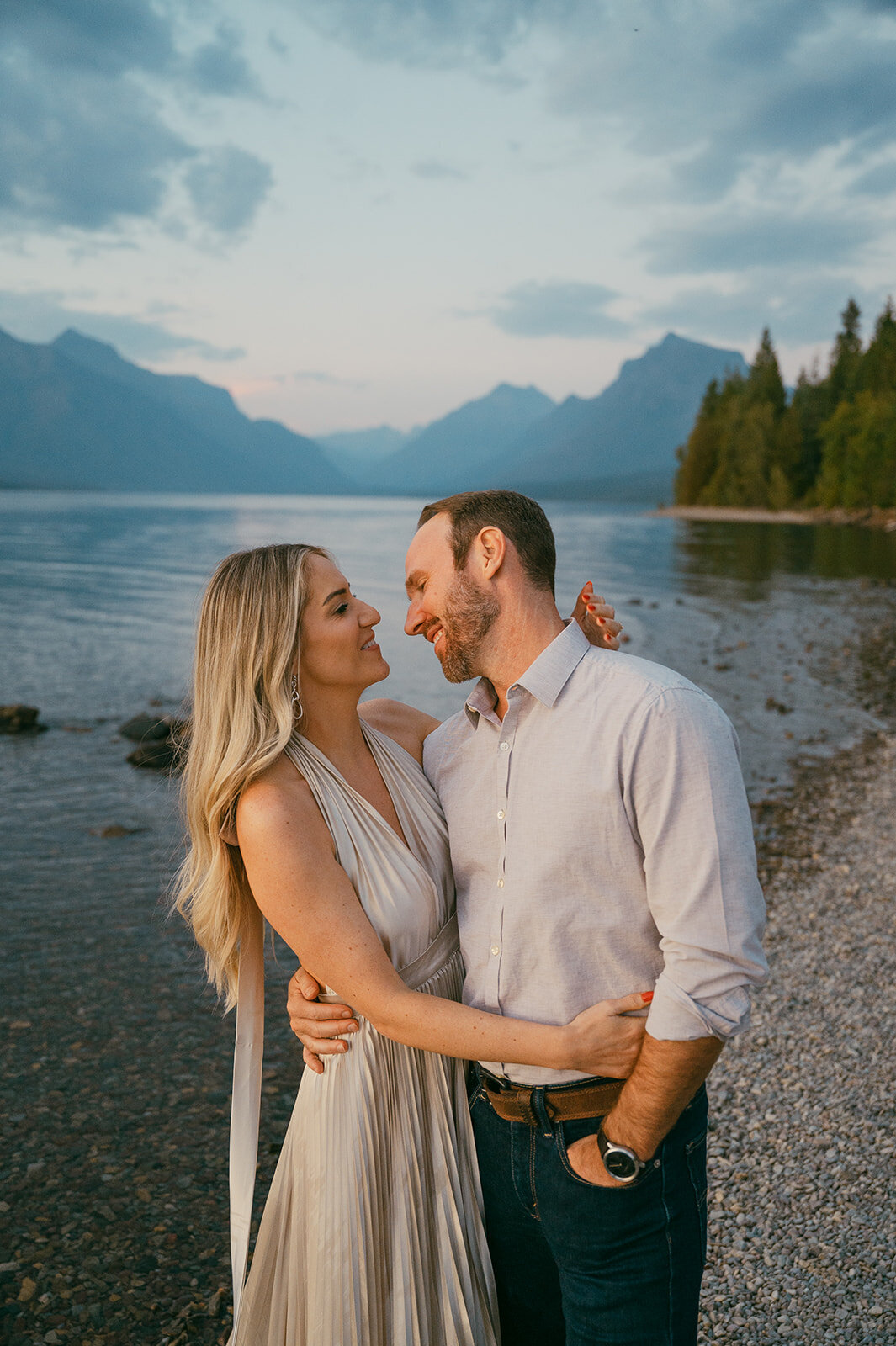 vintage-hollywood-glacier-national-park-elopement-presley-gray-photo1676