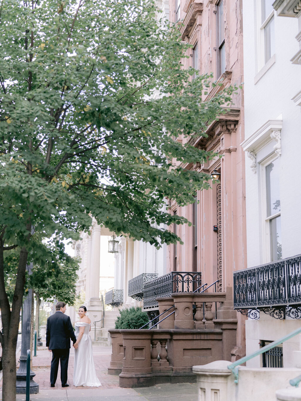 NikkiSanterre_EastCoastLuxuryWeddingPhotographer_PeabodyLibraryWeddingNouvelleEvents_Emily&Daniel-32