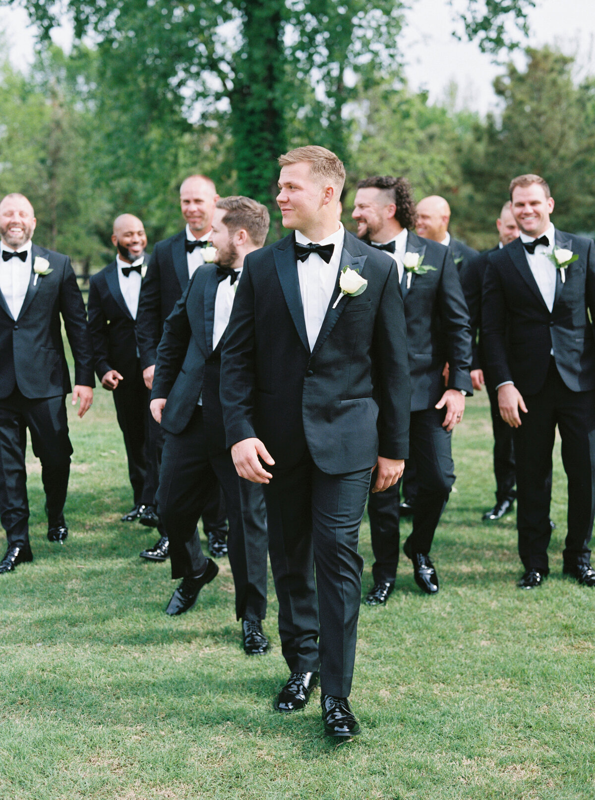 05-01-2021 Dawson & Kennedy Wedding at Cedar Ridge Country Club by Tulsa Wedding Photographer Laura Eddy-398_3200