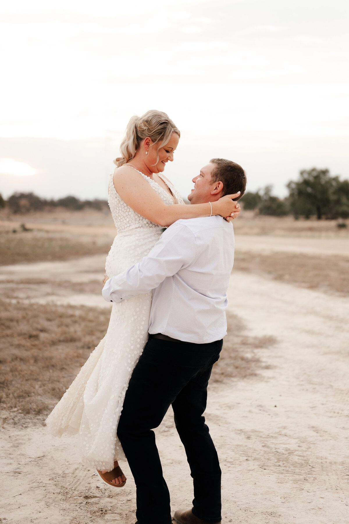 Mildura Wedding Photographer